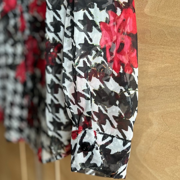 Zara NEW M black and white with red flowers bow tie shirt - Picture 6 of 11